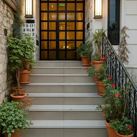 Imagine - Sultanahmet