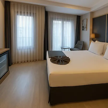 Imagine - Sultanahmet