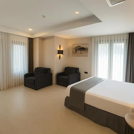 Imagine - Sultanahmet Отель 4*