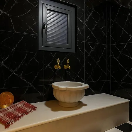 Imagine - Sultanahmet